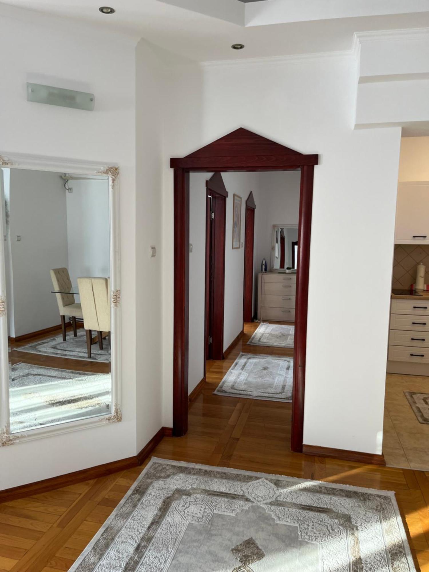 Airport Sky Apartments Lux II Beograd Bagian luar foto